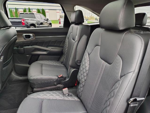 2022 Kia Sorento Vehicle Photo in GREEN BAY, WI 54304-5303