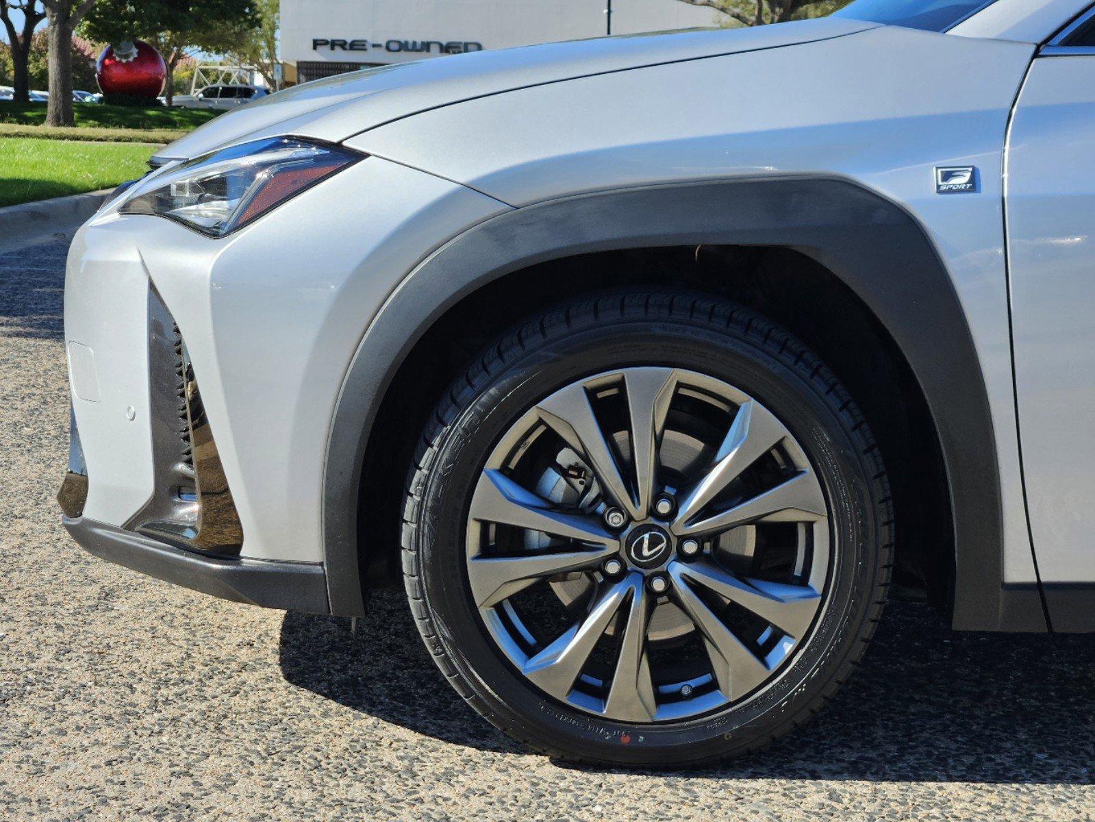 2019 Lexus UX 200 Vehicle Photo in FORT WORTH, TX 76132