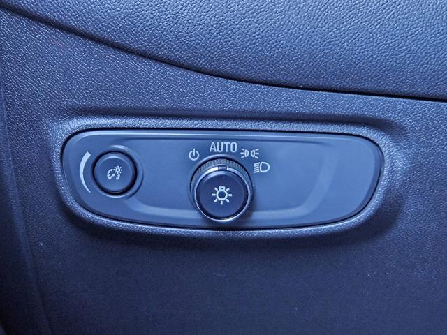 2023 Chevrolet Equinox Vehicle Photo in TERRELL, TX 75160-3007