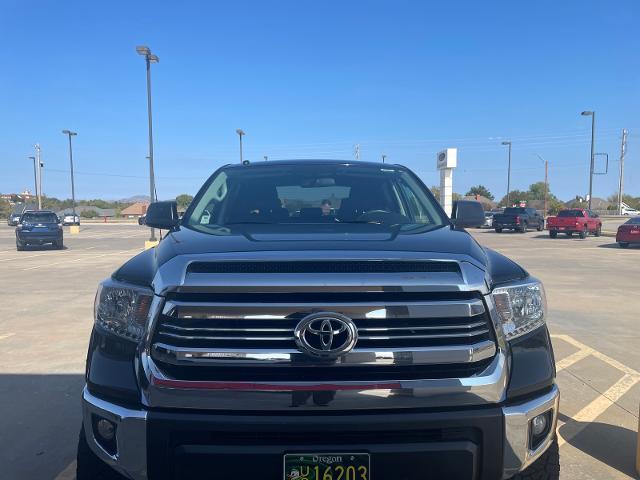 Used 2017 Toyota Tundra SR5 with VIN 5TFDY5F11HX669551 for sale in Weatherford, TX