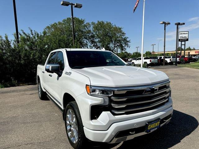 2024 Chevrolet Silverado 1500 Vehicle Photo in GREELEY, CO 80634-4125