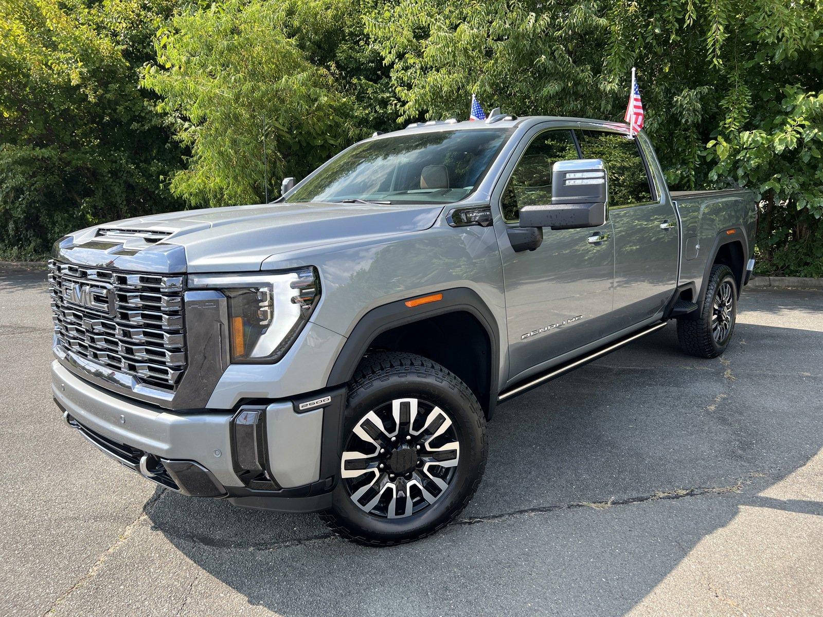 2024 GMC Sierra 2500 HD Vehicle Photo in MONROE, NC 28110-8431