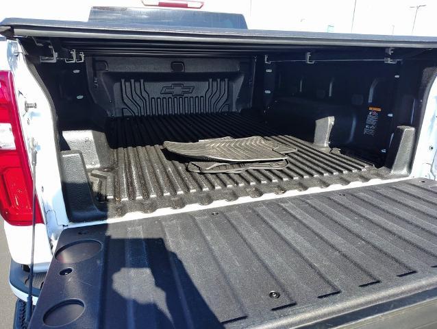 2019 Chevrolet Silverado 1500 Vehicle Photo in GREEN BAY, WI 54304-5303