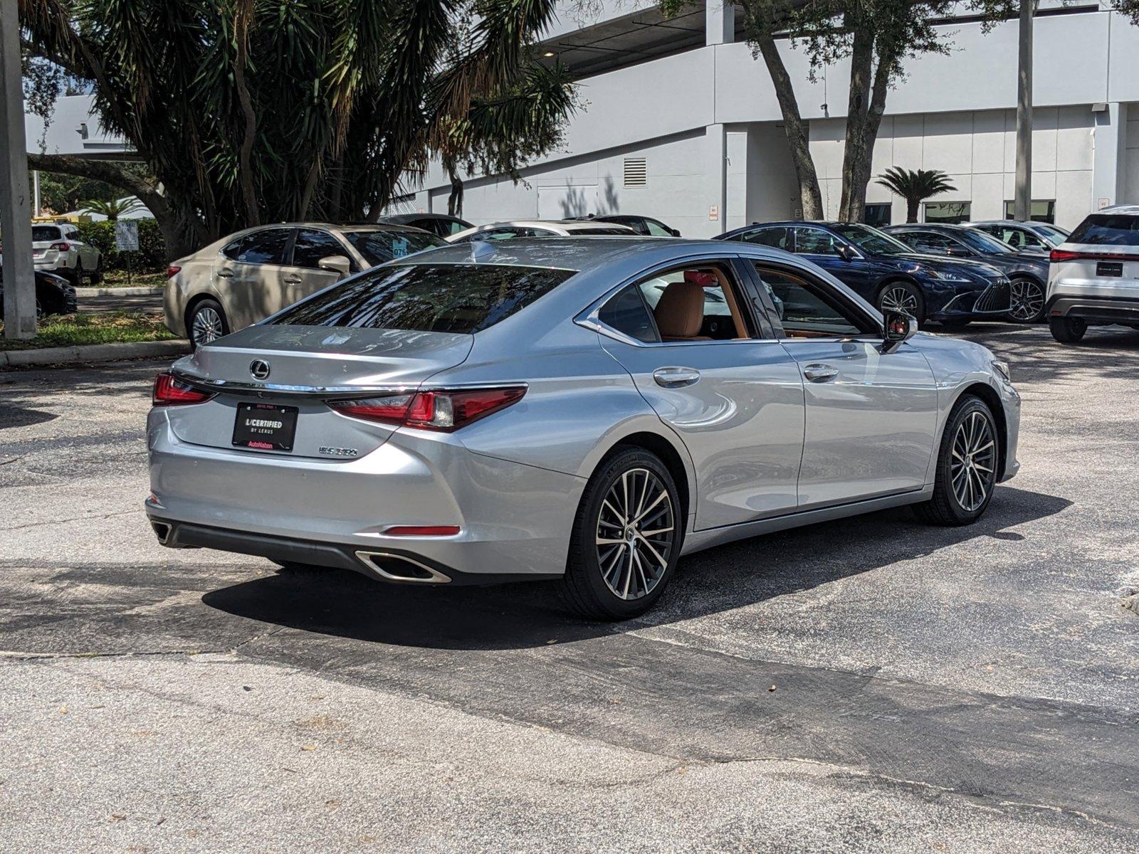 2022 Lexus ES 350 Vehicle Photo in Tampa, FL 33614