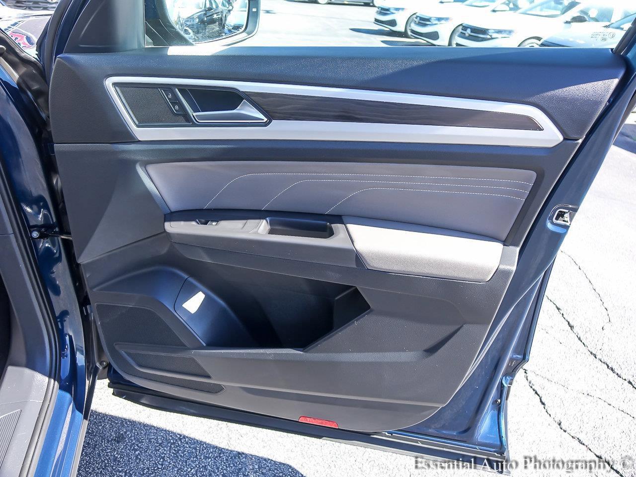 2023 Volkswagen Atlas Vehicle Photo in Plainfield, IL 60586