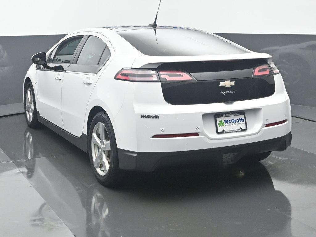 2012 Chevrolet Volt Vehicle Photo in Cedar Rapids, IA 52402