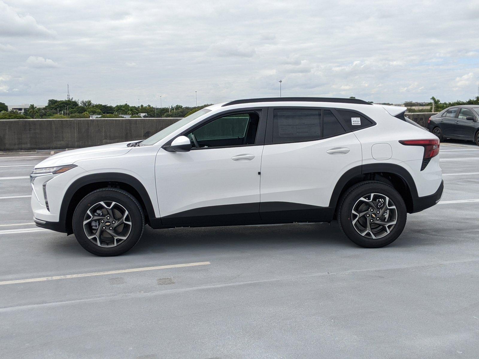 2025 Chevrolet Trax Vehicle Photo in PEMBROKE PINES, FL 33024-6534