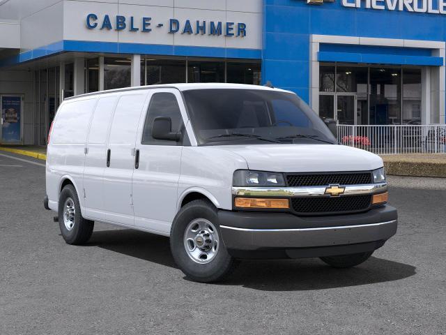 2024 Chevrolet Express Cargo Van Vehicle Photo in INDEPENDENCE, MO 64055-1314