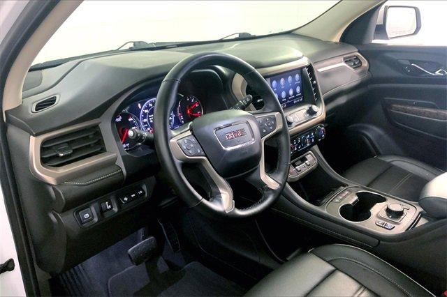 2023 GMC Acadia Vehicle Photo in KANSAS CITY, MO 64114-4502