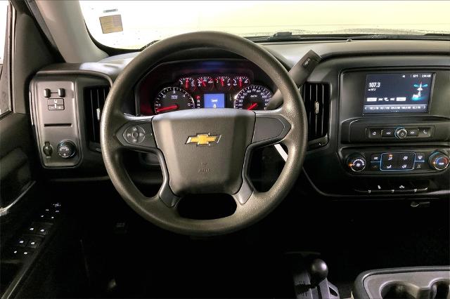 2018 Chevrolet Silverado 1500 Vehicle Photo in Lees Summit, MO 64086