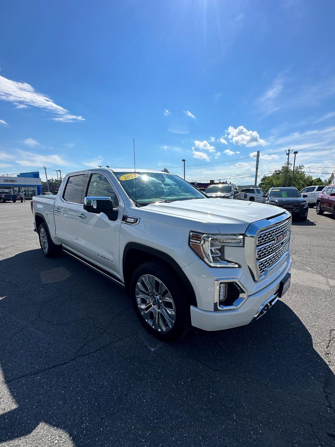 Used 2022 GMC Sierra 1500 Limited Denali with VIN 3GTU9FET2NG177066 for sale in Presque Isle, ME