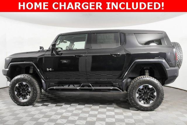 2024 GMC HUMMER EV SUV Vehicle Photo in PUYALLUP, WA 98371-4149