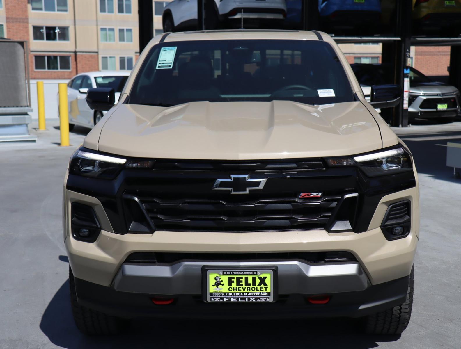 2024 Chevrolet Colorado Vehicle Photo in LOS ANGELES, CA 90007-3794