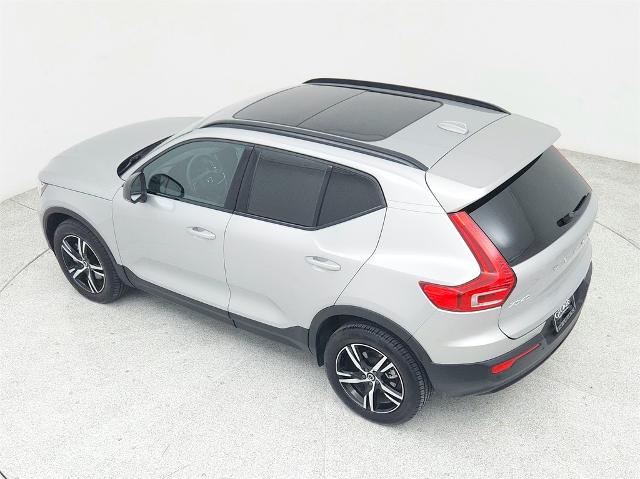 2023 Volvo XC40 Vehicle Photo in Grapevine, TX 76051