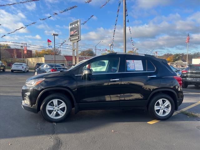 Used 2020 Chevrolet Trax LT with VIN 3GNCJPSB1LL137593 for sale in Salem, OH