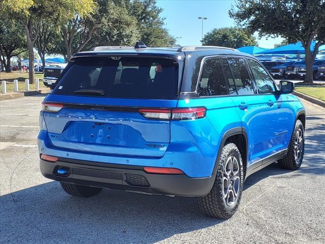 2023 Jeep Grand Cherokee 4xe Vehicle Photo in DENTON, TX 76210-9321