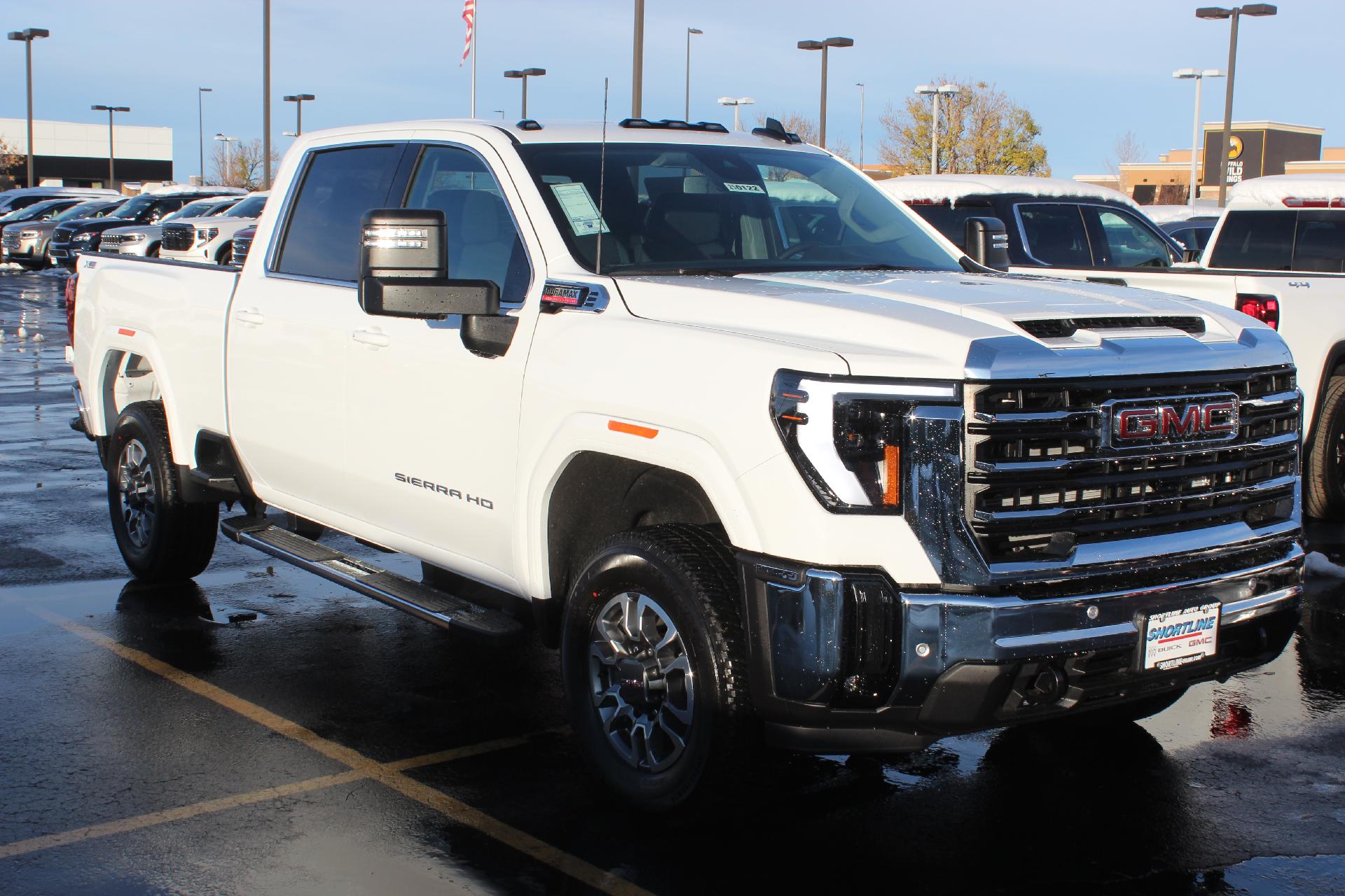 2025 GMC Sierra 2500 HD Vehicle Photo in AURORA, CO 80012-4011