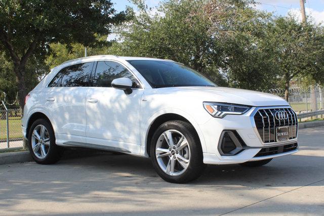 2022 Audi Q3 Vehicle Photo in HOUSTON, TX 77090