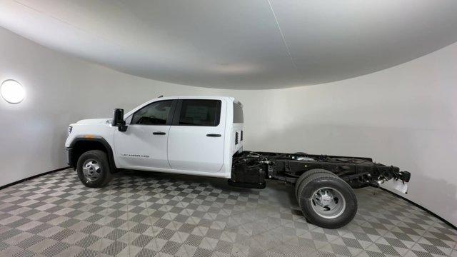 2024 GMC Sierra 3500 HD Chassis Cab Vehicle Photo in GILBERT, AZ 85297-0402