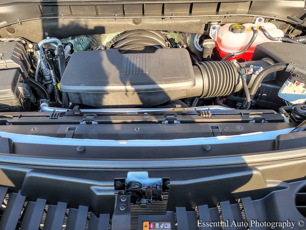 2024 Chevrolet Suburban Vehicle Photo in AURORA, IL 60503-9326