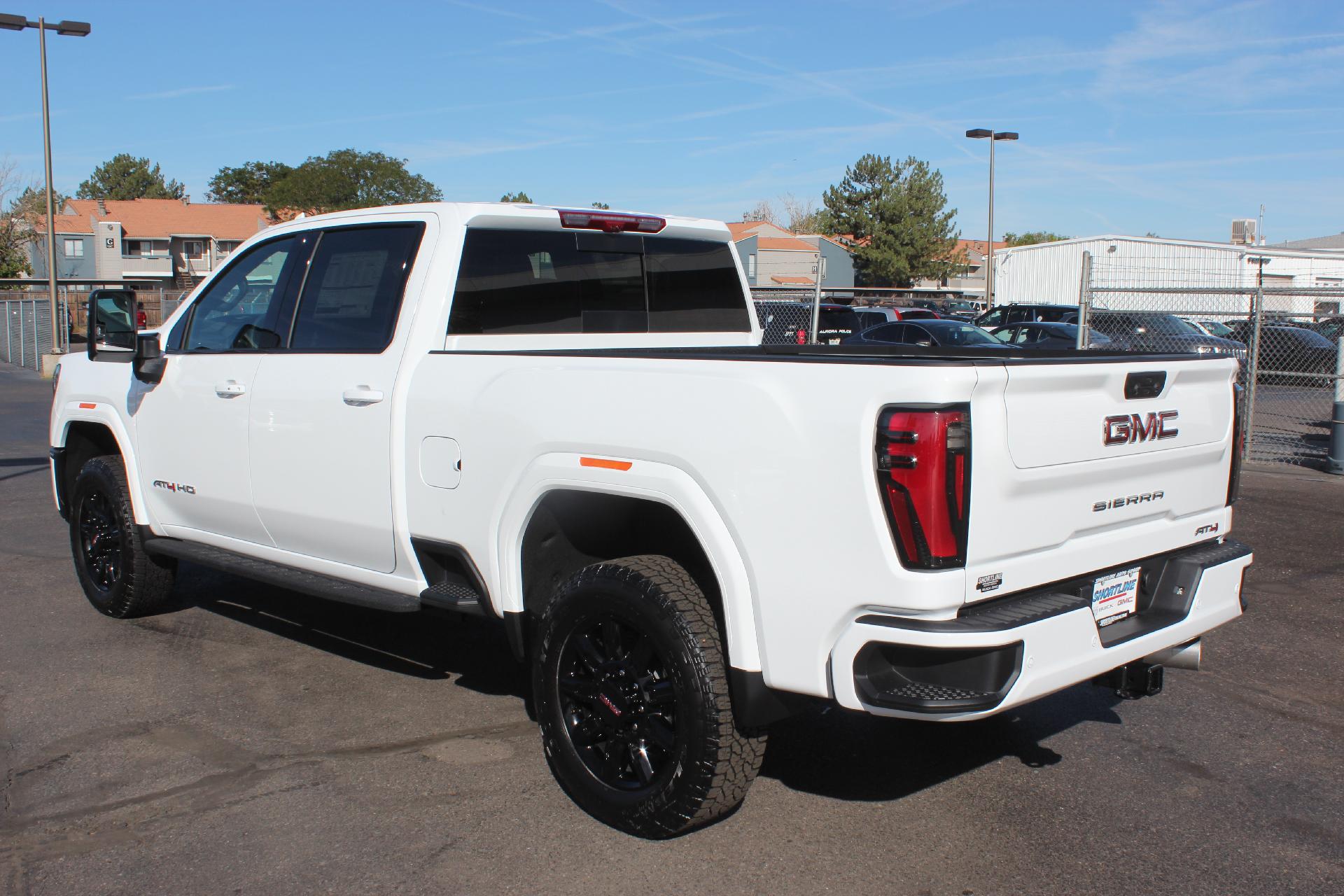 2025 GMC Sierra 2500 HD Vehicle Photo in AURORA, CO 80012-4011