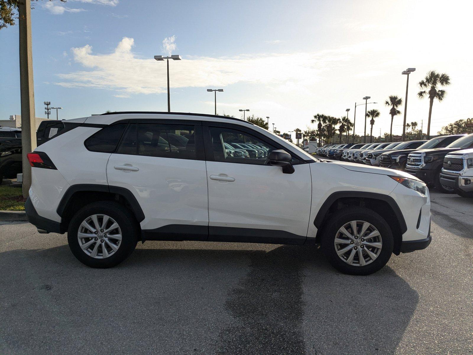 2019 Toyota RAV4 Vehicle Photo in Winter Park, FL 32792