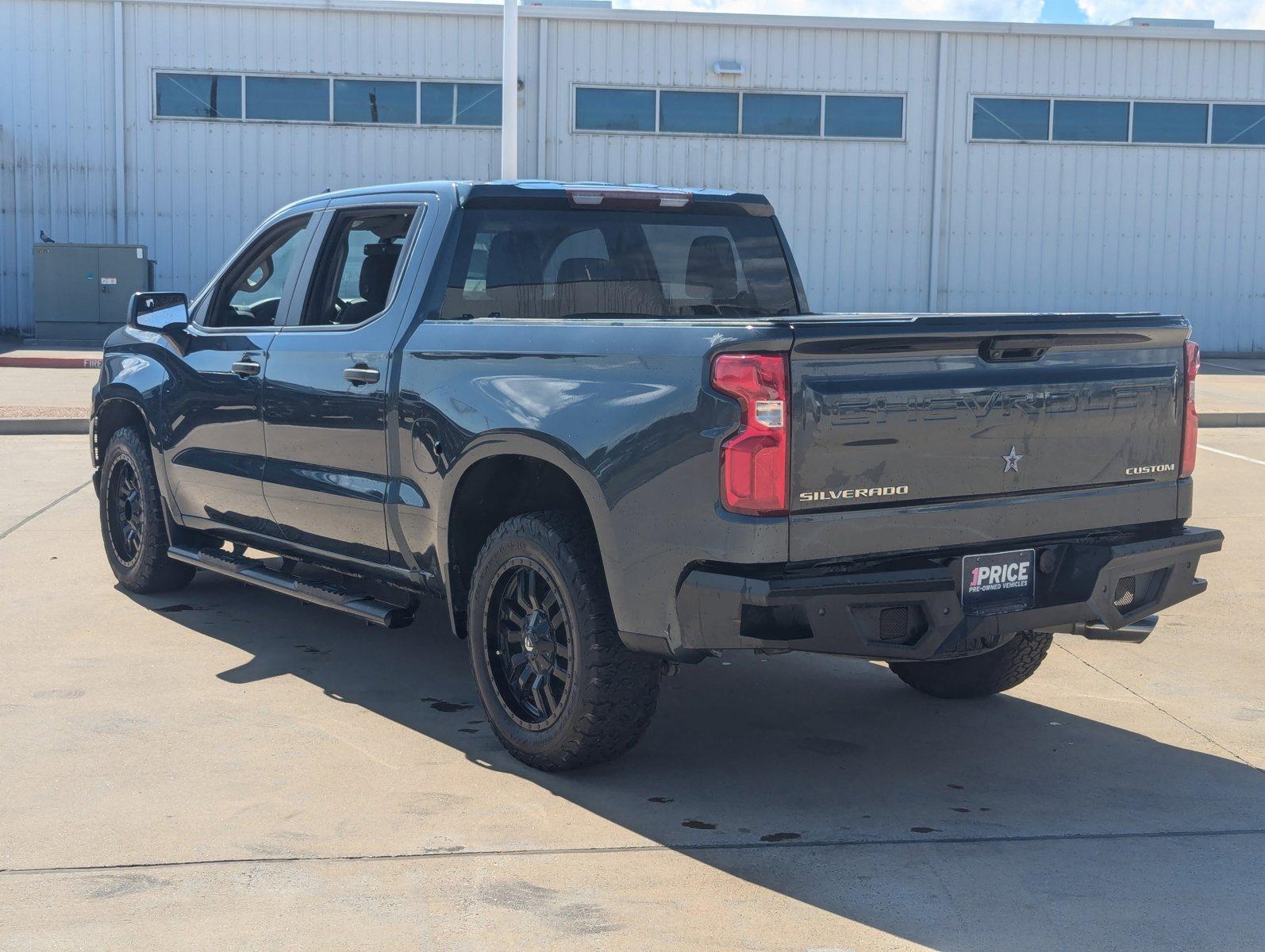 2020 Chevrolet Silverado 1500 Vehicle Photo in CORPUS CHRISTI, TX 78412-4902