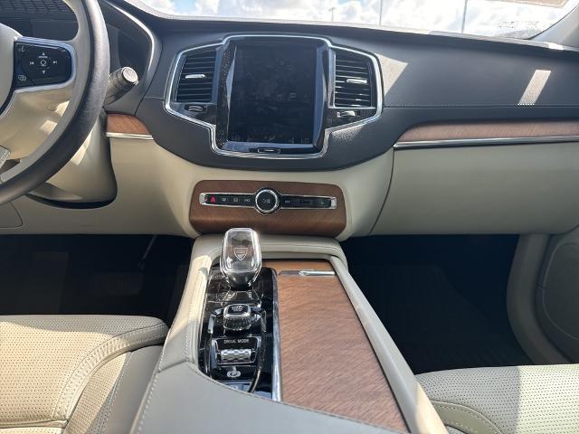 2020 Volvo XC90 Vehicle Photo in Grapevine, TX 76051