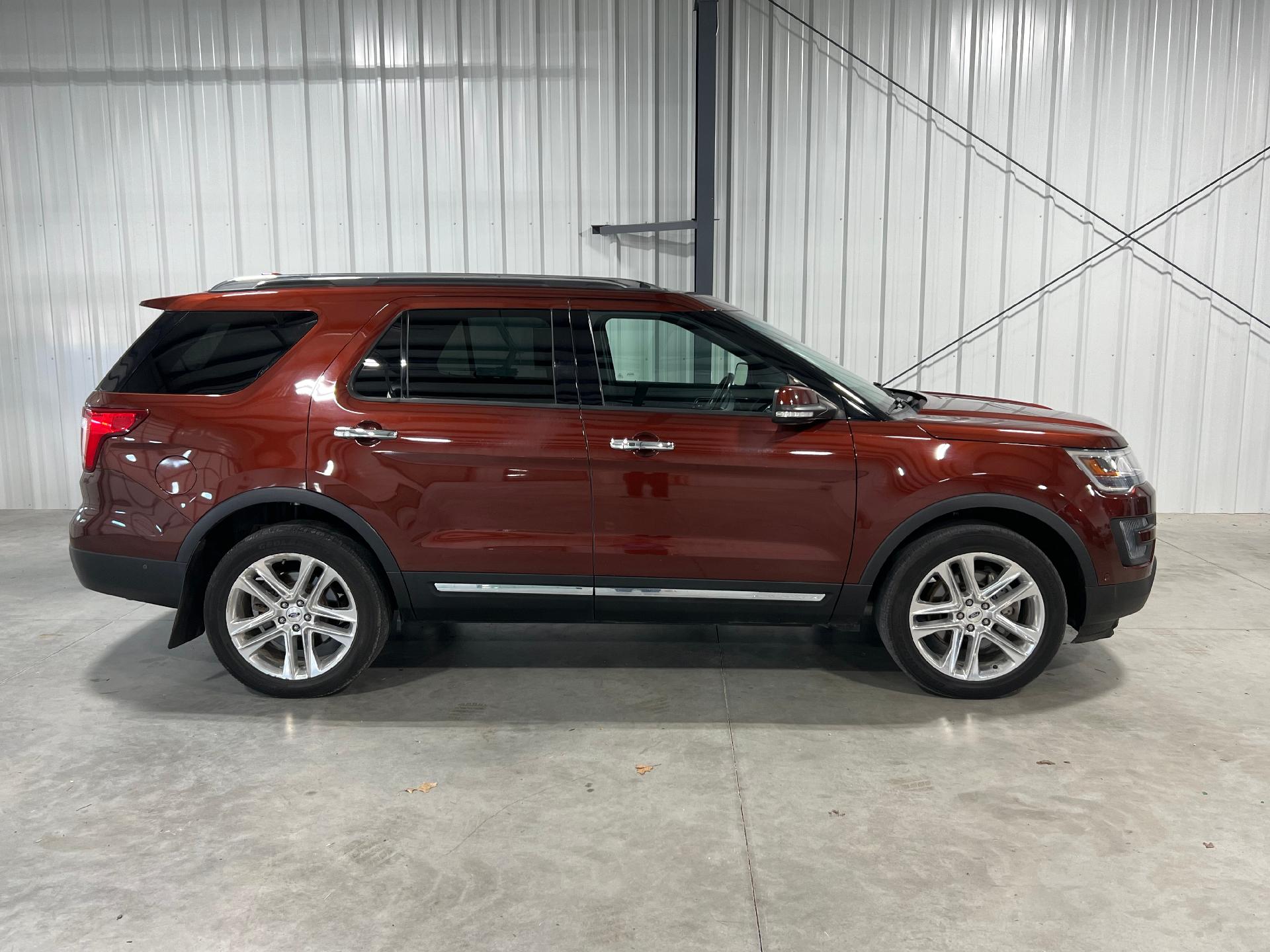 Used 2016 Ford Explorer Limited with VIN 1FM5K8F81GGB11875 for sale in Falls City, NE