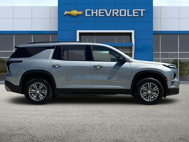 2024 Chevrolet Traverse Vehicle Photo in RIVERSIDE, CA 92504-4106