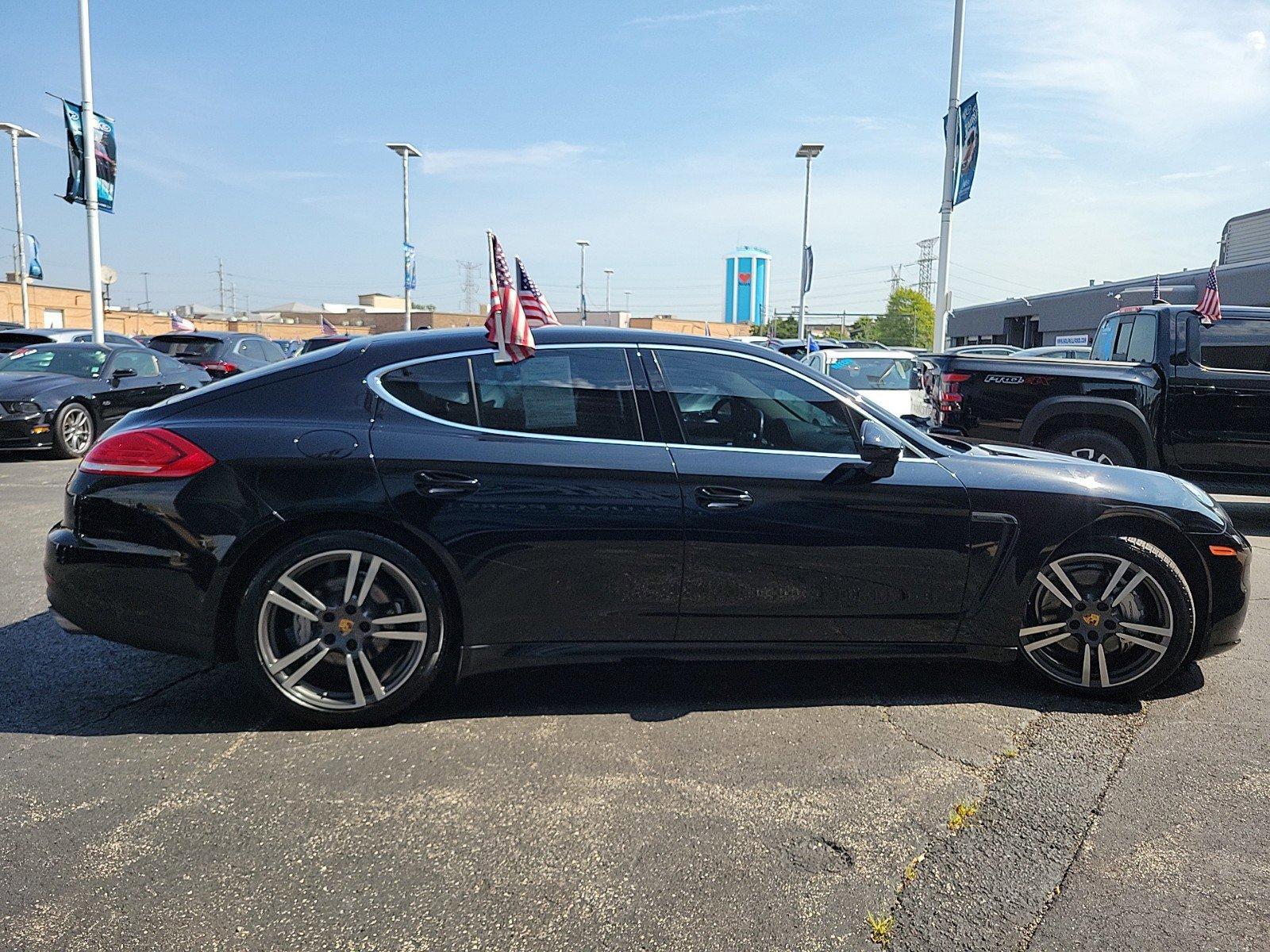 2015 Porsche Panamera Vehicle Photo in Plainfield, IL 60586