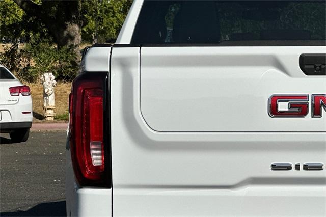 2021 GMC Sierra 1500 Vehicle Photo in ELK GROVE, CA 95757-8703