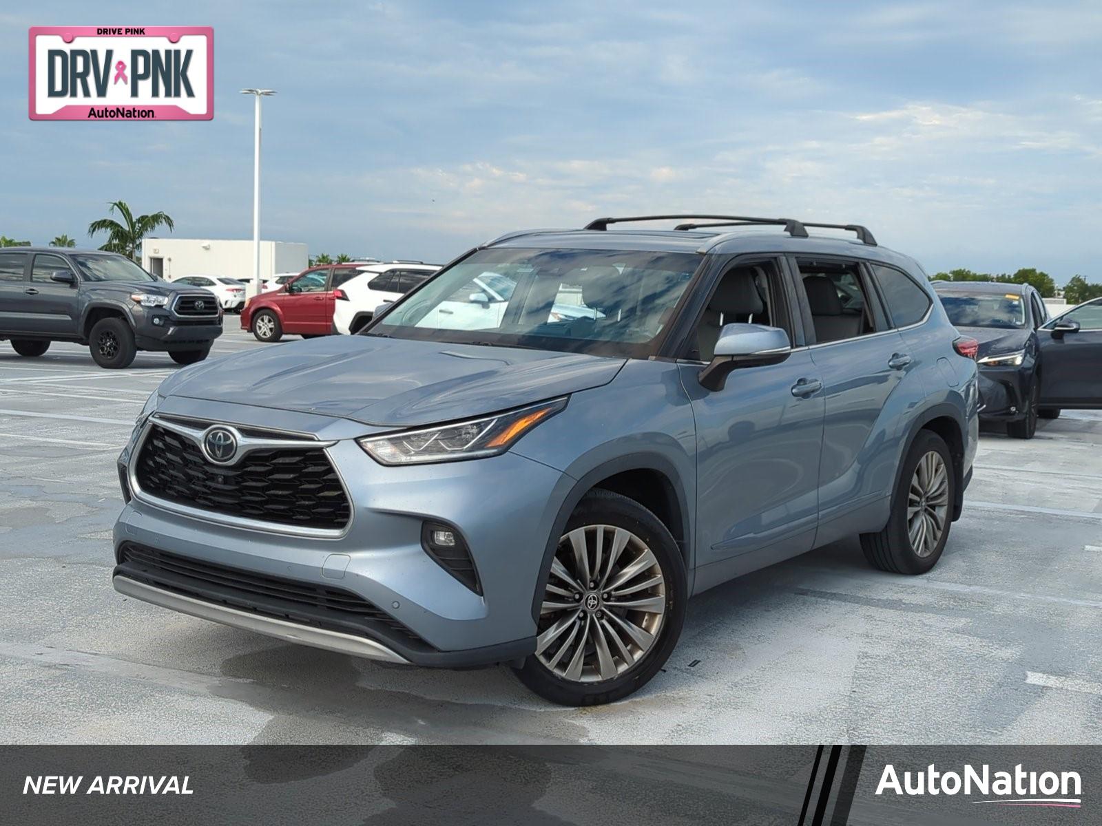 2021 Toyota Highlander Vehicle Photo in Ft. Myers, FL 33907