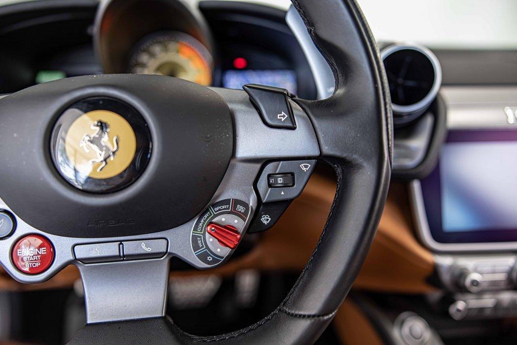 2019 Ferrari GTC4Lusso Vehicle Photo in Saint Charles, IL 60174