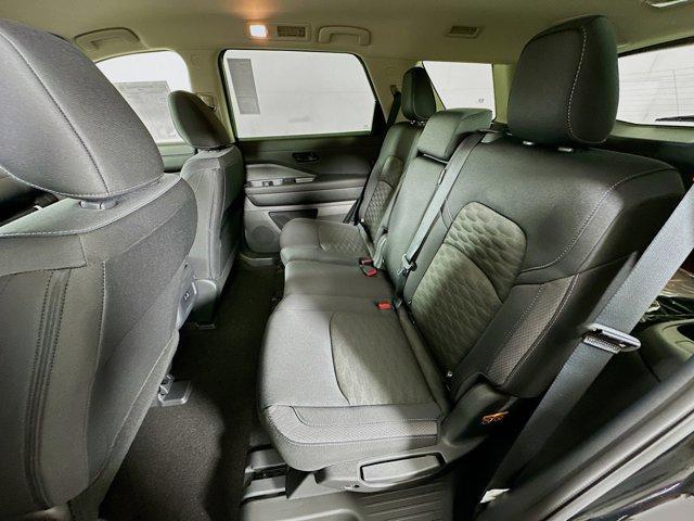 2024 Nissan Pathfinder Vehicle Photo in Flemington, NJ 08822