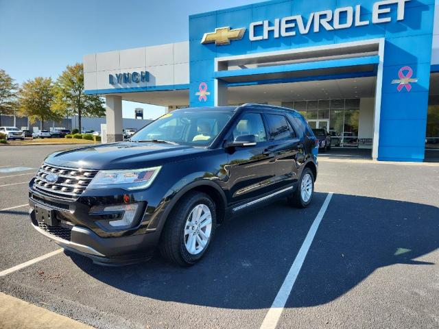 2017 Ford Explorer Vehicle Photo in AUBURN, AL 36830-7007