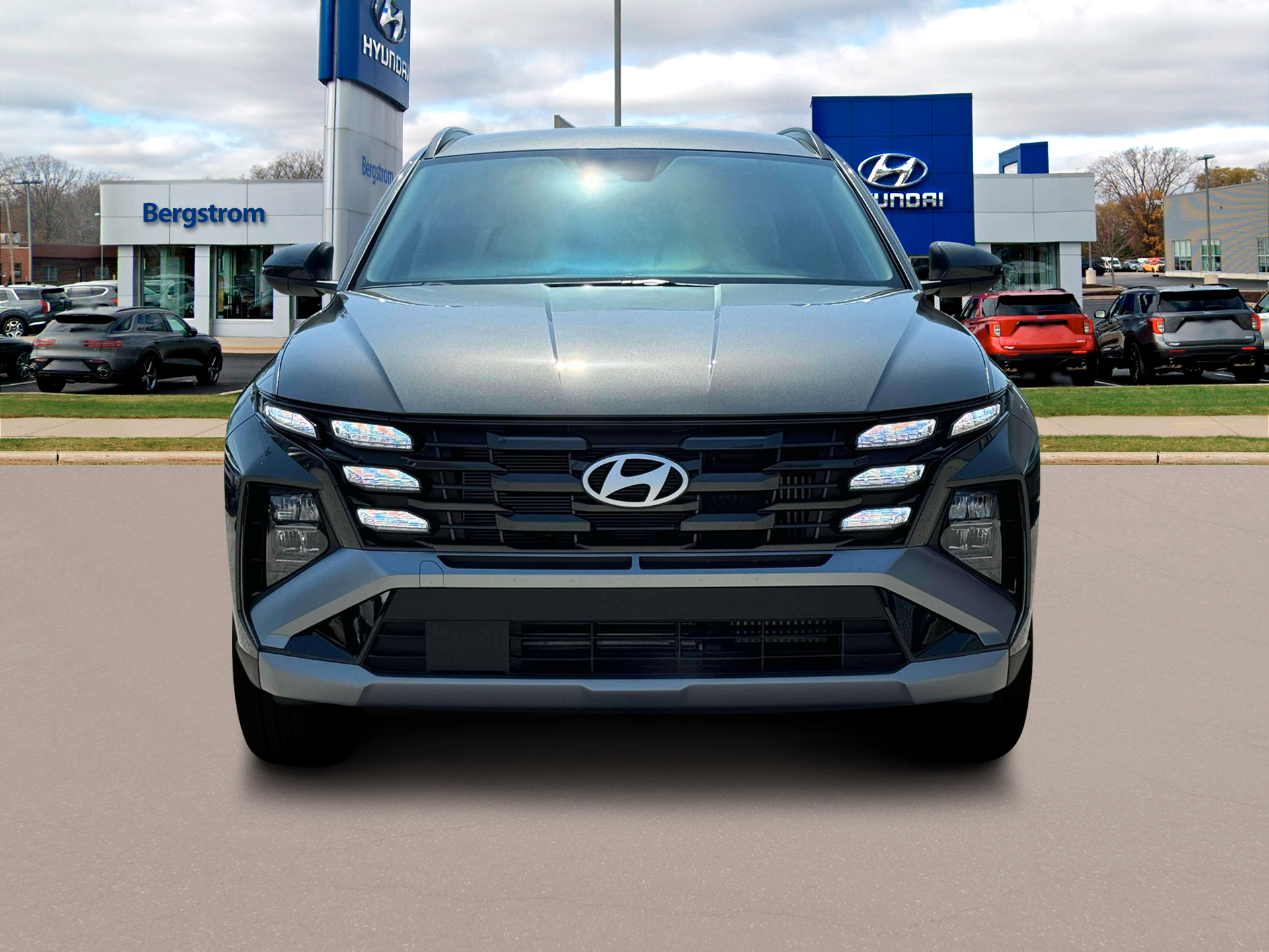 2025 Hyundai TUCSON Hybrid Vehicle Photo in Green Bay, WI 54304