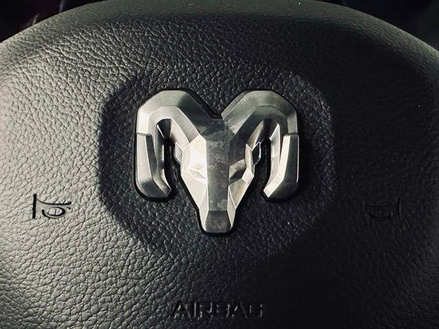 2021 Ram 1500 Vehicle Photo in MEDINA, OH 44256-9631