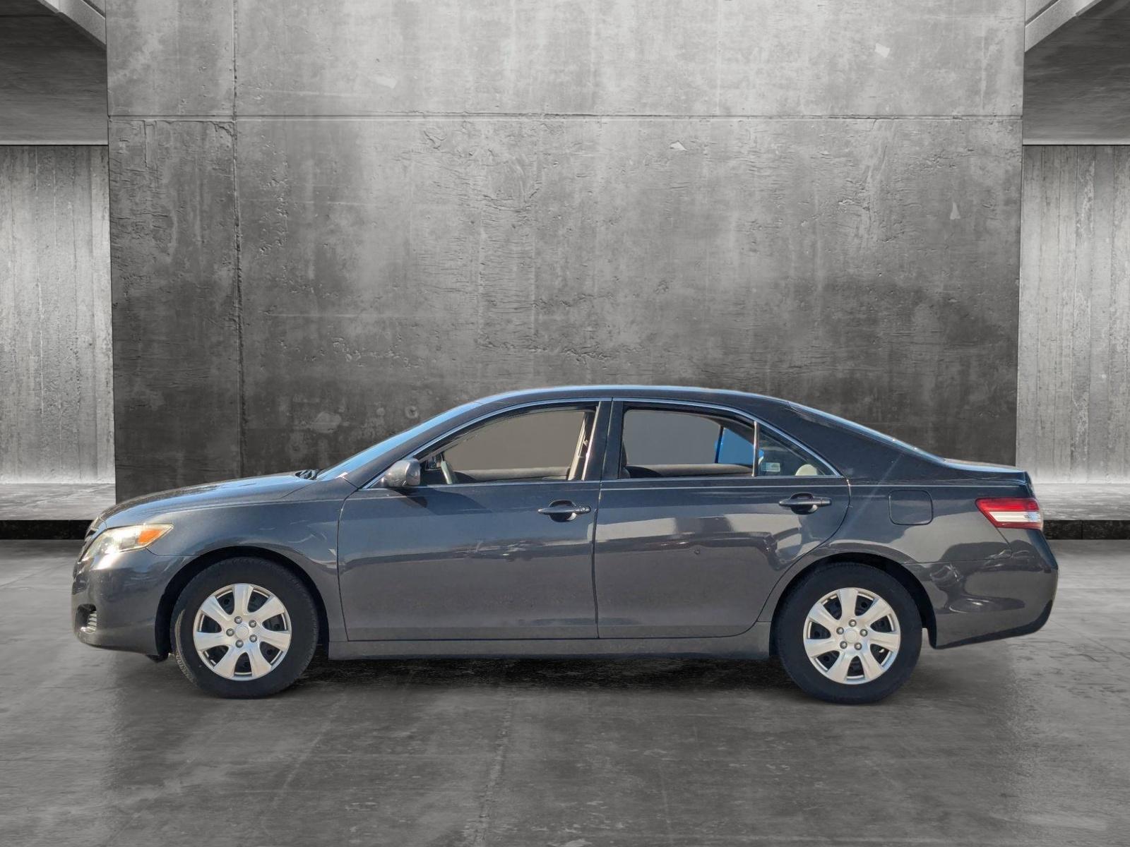 2011 Toyota Camry Vehicle Photo in Towson, MD 21204