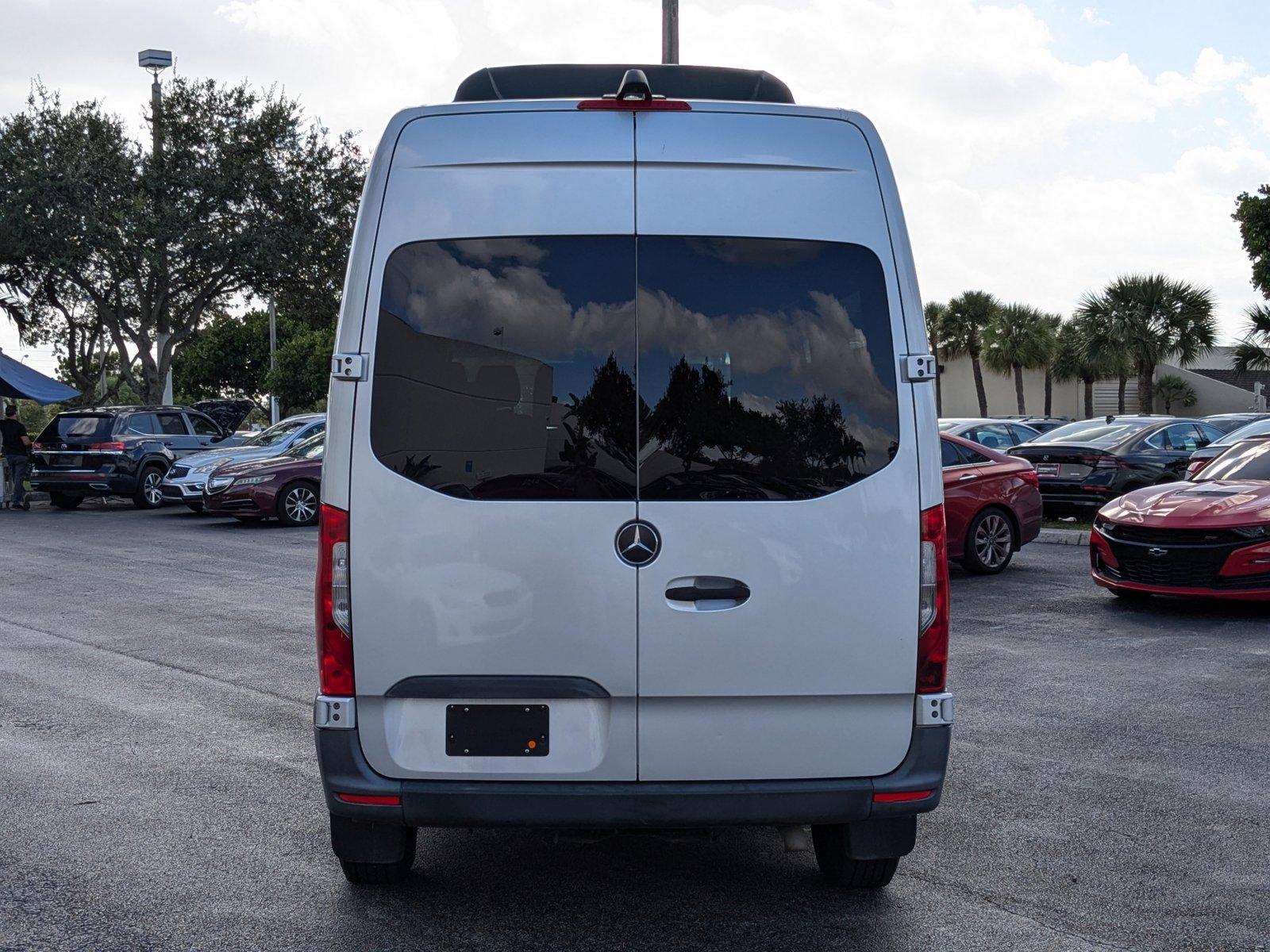 2019 Mercedes-Benz Sprinter Passenger Van Vehicle Photo in Miami, FL 33015