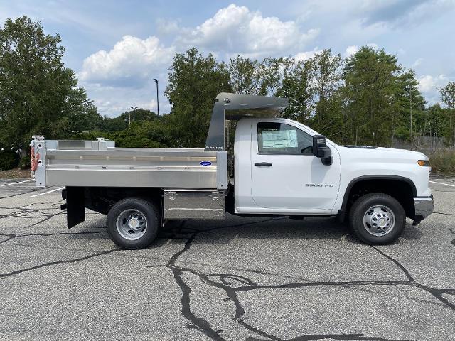 2024 Chevrolet Silverado 3500 HD CC Vehicle Photo in HUDSON, MA 01749-2782