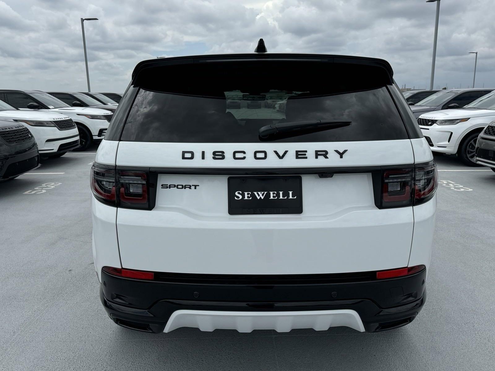 2024 Discovery Sport Vehicle Photo in AUSTIN, TX 78717