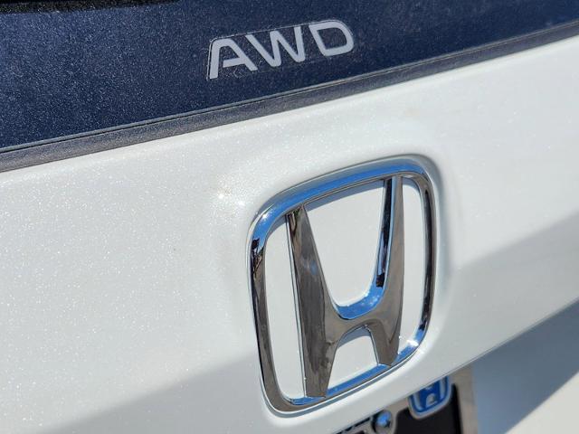 2025 Honda CR-V Hybrid Vehicle Photo in LAWTON, OK 73505