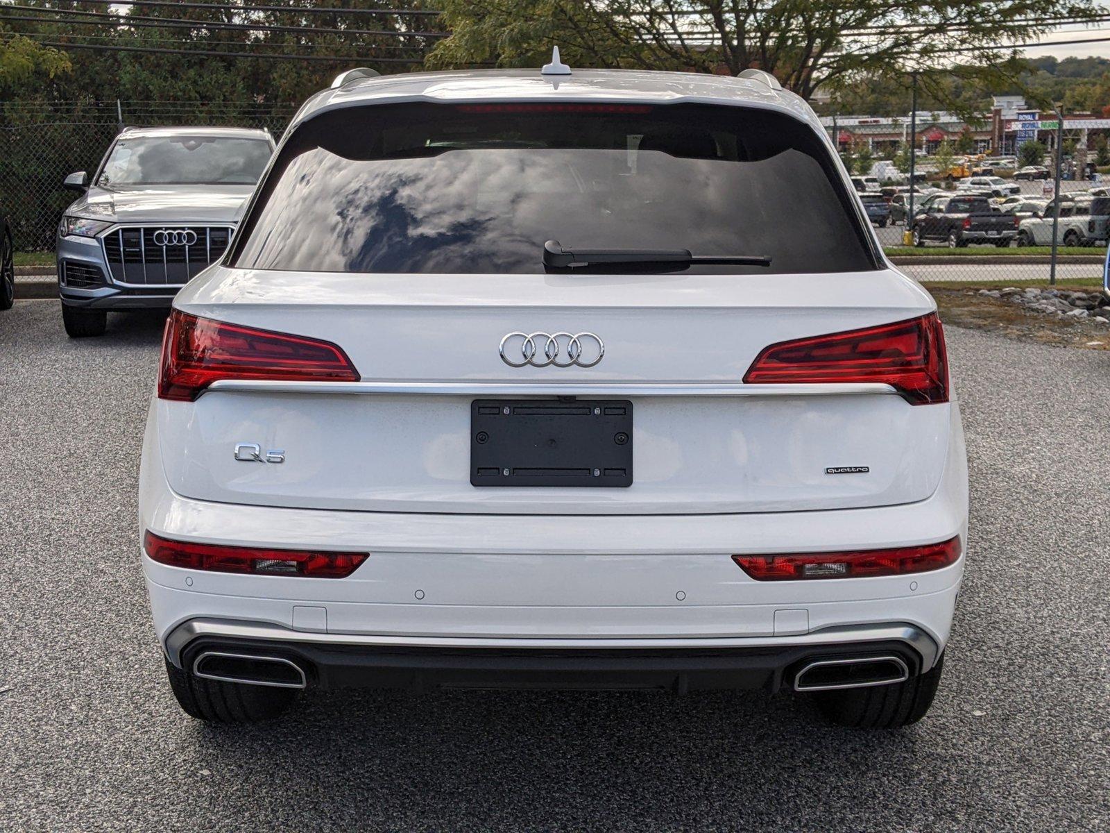 2024 Audi Q5 Vehicle Photo in Cockeysville, MD 21030