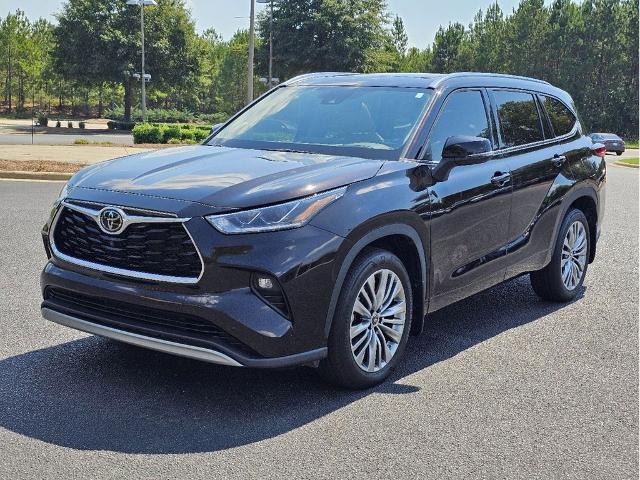 2021 Toyota Highlander Vehicle Photo in Auburn, AL 36832-6638