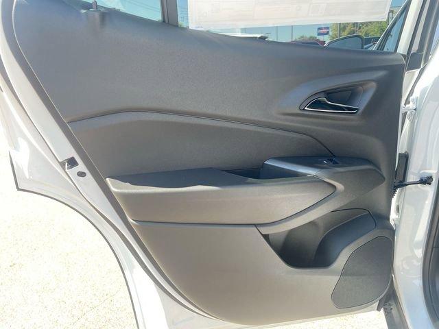 2025 Chevrolet Trax Vehicle Photo in GREELEY, CO 80634-4125