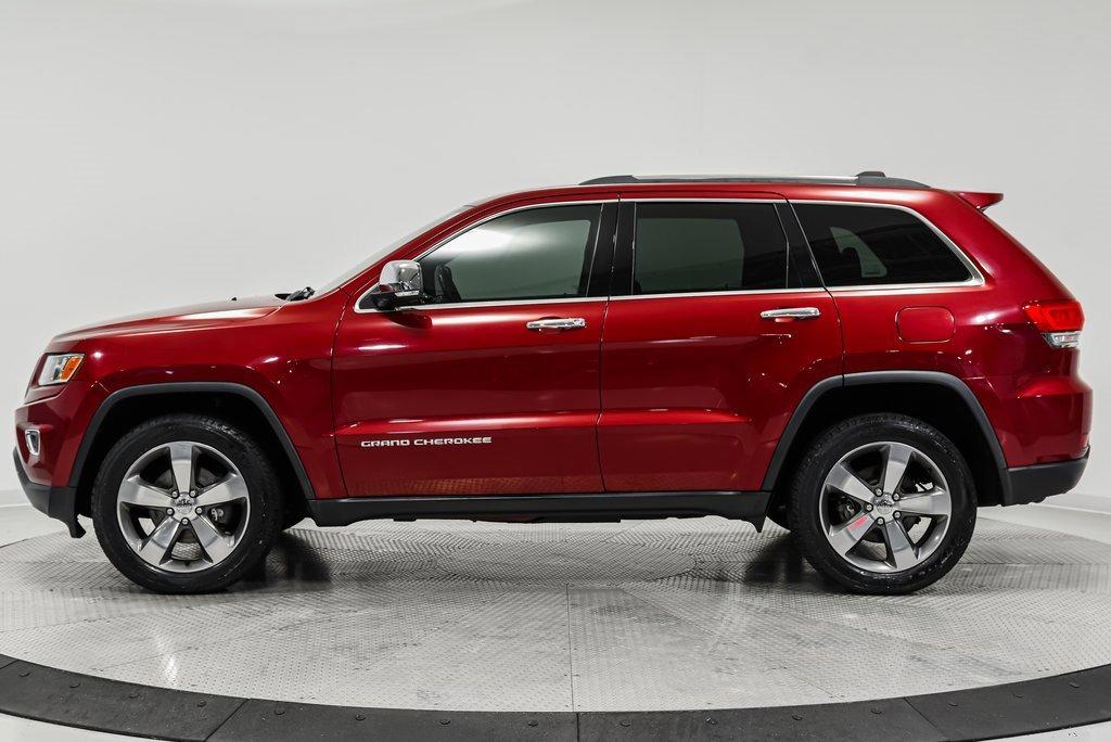 2014 Jeep Grand Cherokee Vehicle Photo in AKRON, OH 44320-4088