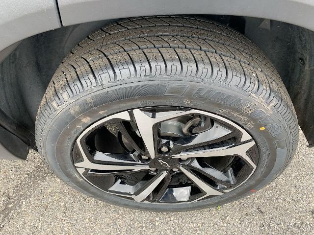 2021 Chevrolet Trailblazer Vehicle Photo in MOON TOWNSHIP, PA 15108-2571