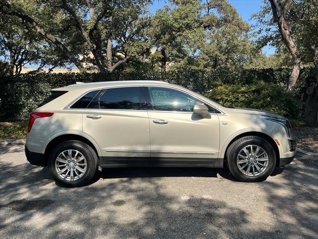 2017 Cadillac XT5 Vehicle Photo in SAN ANTONIO, TX 78230-1001