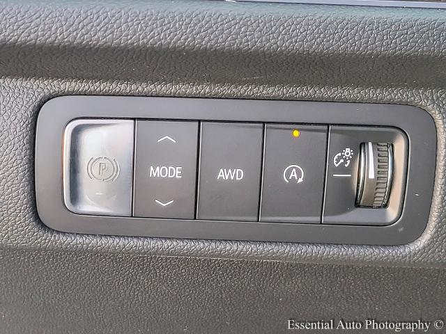 2024 Chevrolet Traverse Vehicle Photo in AURORA, IL 60503-9326